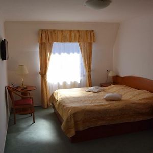 Standard Zimmer mit Queensize-Bett